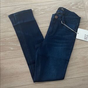 1822 Denim Women's Deep Indigo Skinny Jeans